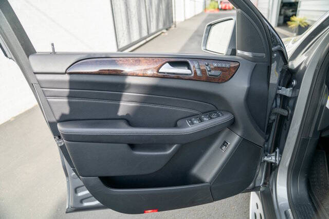 2013 Mercedes-Benz M-Class 18