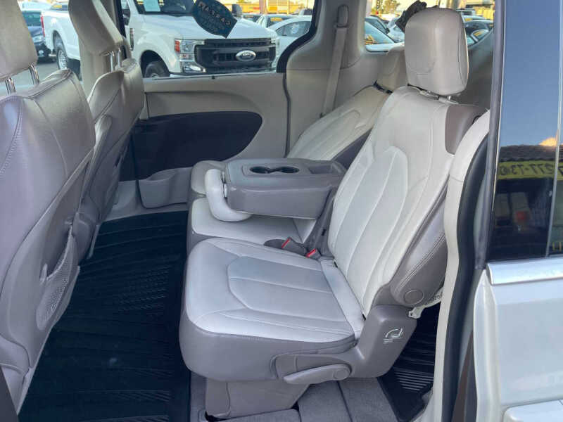 2017 Chrysler Pacifica