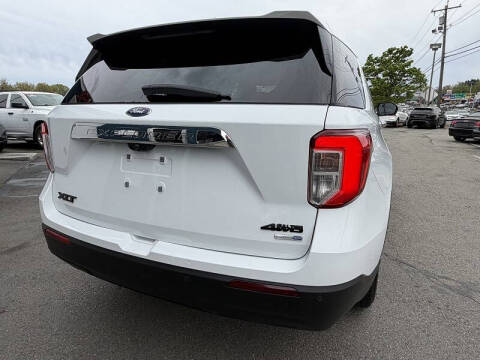 2020 Ford Explorer