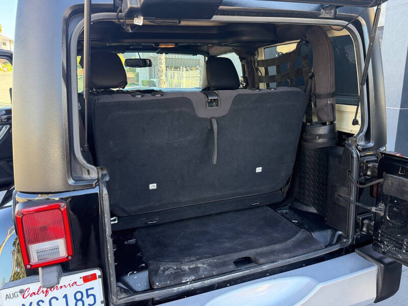 2015 Jeep Wrangler Sahara