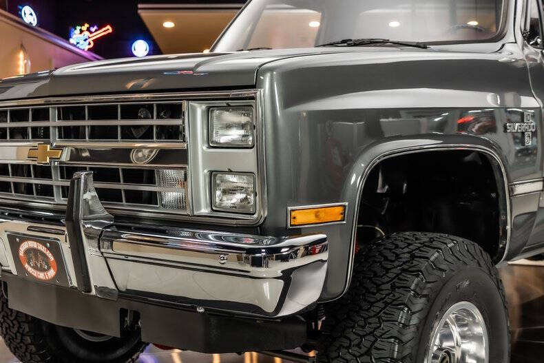 1987 Chevrolet R/V 10 Series