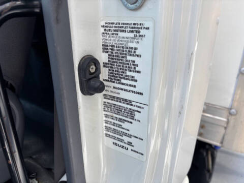 2018 Isuzu NPR Box Van