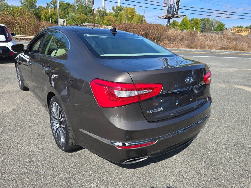 2014 Kia Cadenza Premium