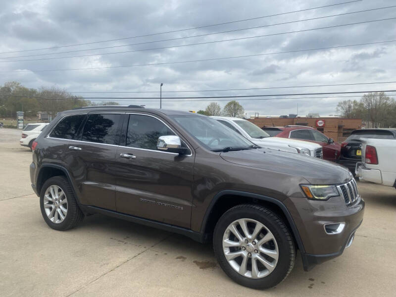2017 Jeep Grand Cherokee Limited's photo