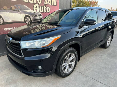 2015 Toyota Highlander for sale at Euro Auto in Overland Park KS