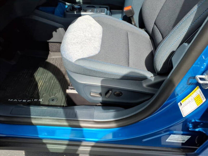 2025 Ford Maverick XLT