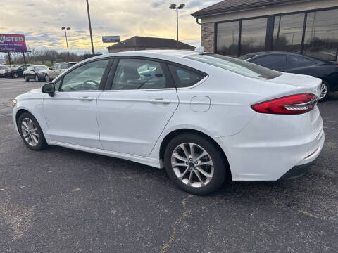 2019 Ford Fusion SE