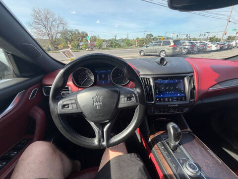 2017 Maserati Levante