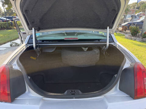 2002 Lincoln Town Car Signature