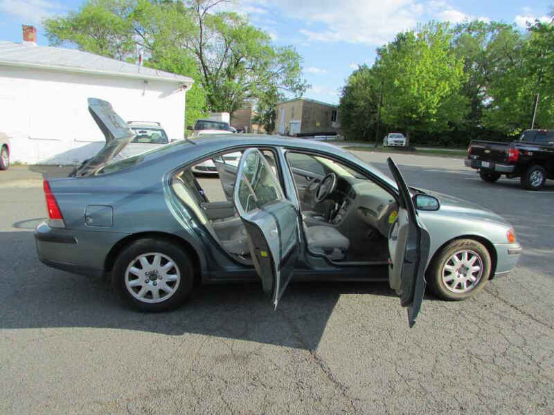 2002 Volvo S60 2.4