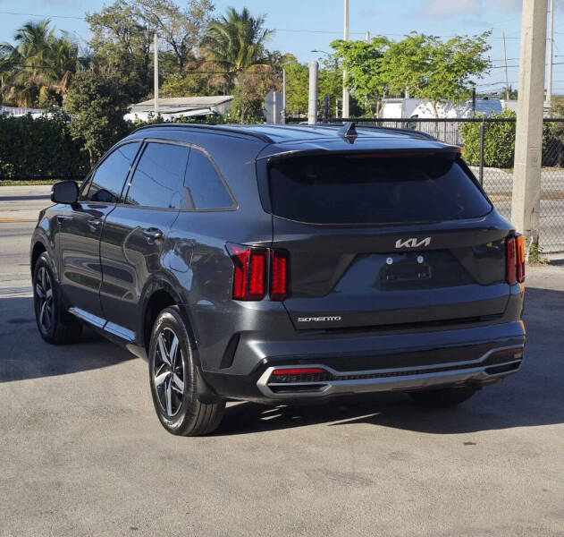 2023 Kia Sorento EX