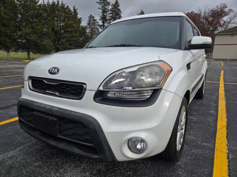 2013 Kia Soul +