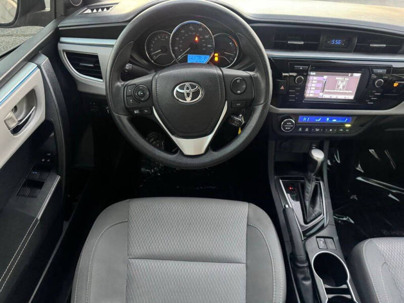 2015 Toyota Corolla LE