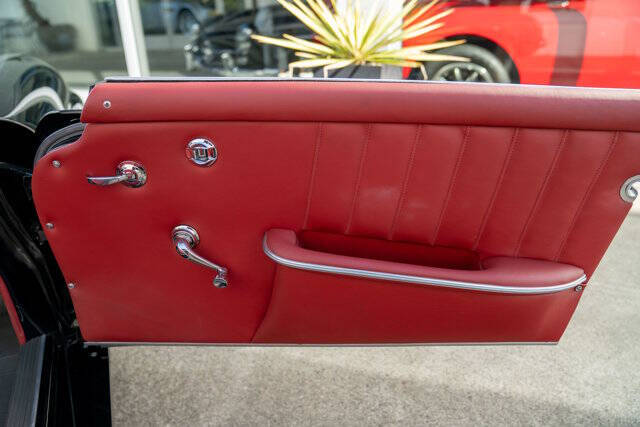 1959 Mercedes-Benz 190-Class 38