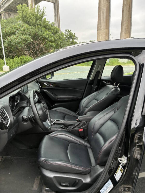 2016 Mazda MAZDA3 s Touring