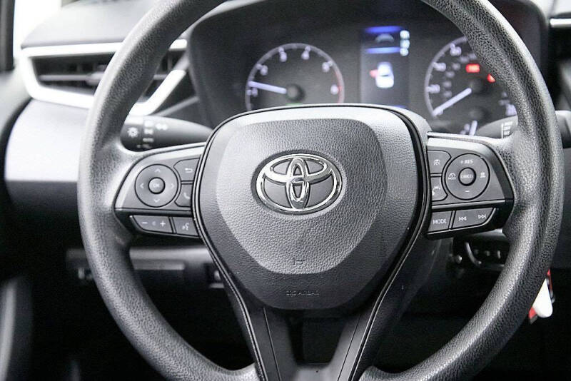 2025 Toyota Corolla Hybrid LE