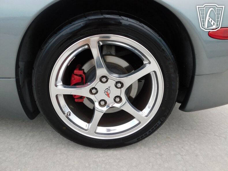 2004 Chevrolet Corvette