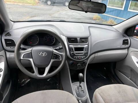 2014 Hyundai Accent GS