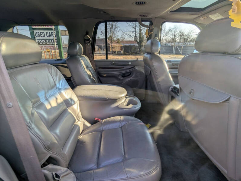 2001 Lincoln Navigator