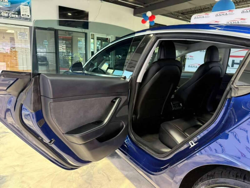 2019 Tesla Model 3 Long Range