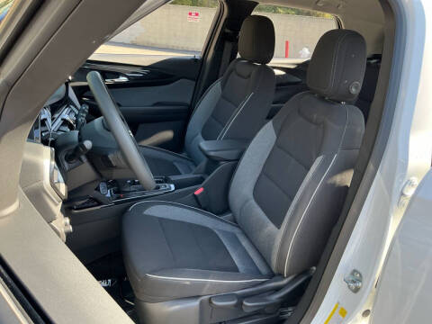 2025 Chevrolet TrailBlazer LT