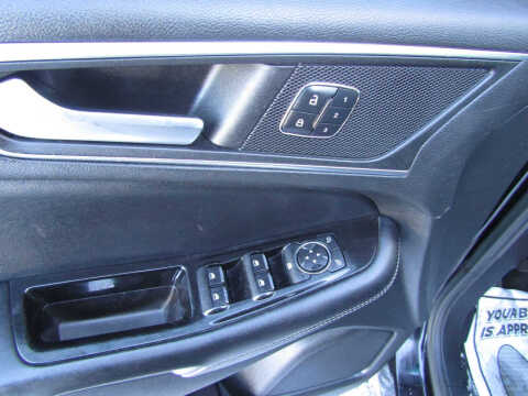 2016 Ford Edge Sport