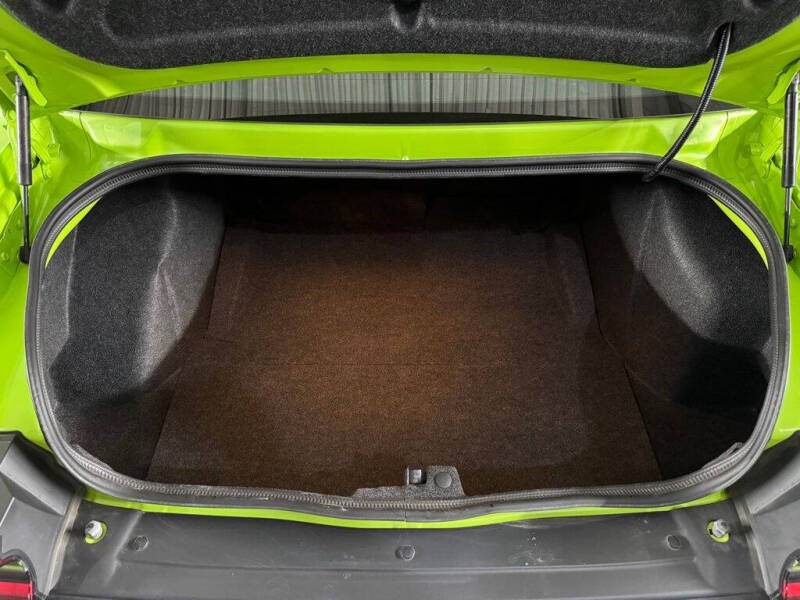 2015 Dodge Challenger SRT Hellcat