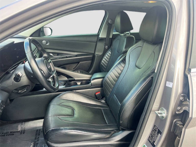 2022 Hyundai Elantra