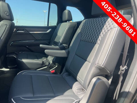 2024 GMC Acadia Denali