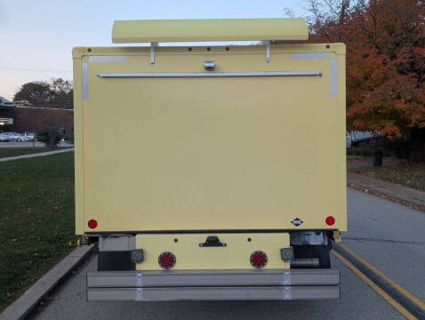 2021 Ford E-Series E-450 SD