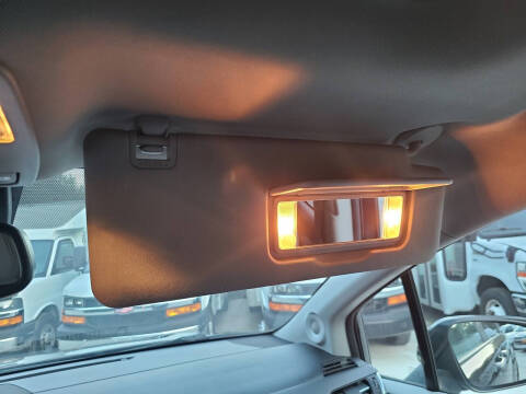 2022 Toyota Sienna XLE 8-Passenger