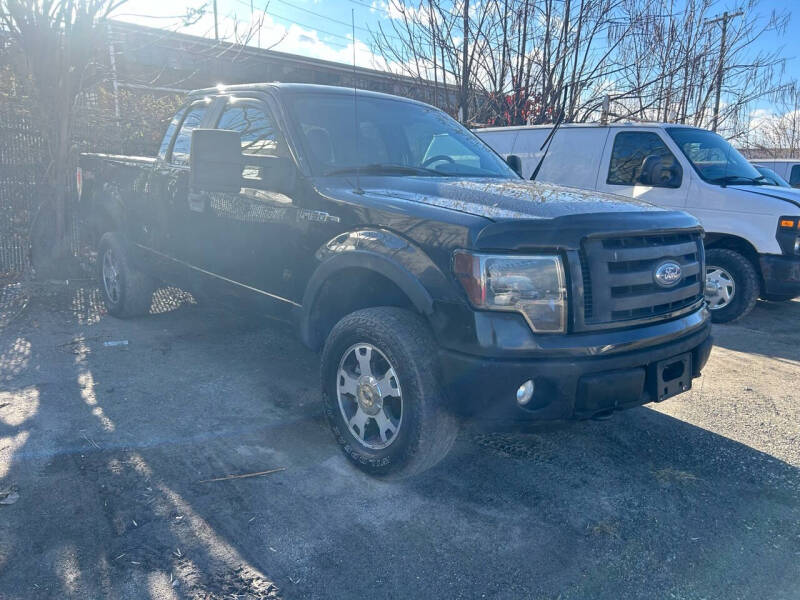 2010 Ford F-150 XLT photo 5