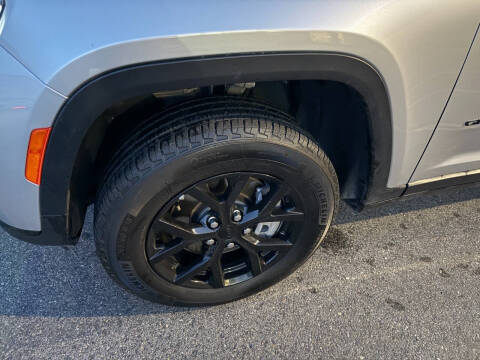 2024 Jeep Grand Cherokee L Altitude