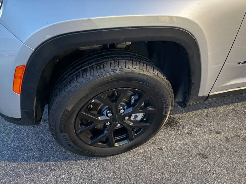 2024 Jeep Grand Cherokee L Altitude