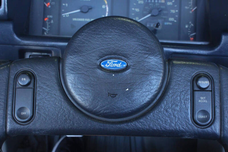 1987 Ford Mustang GT
