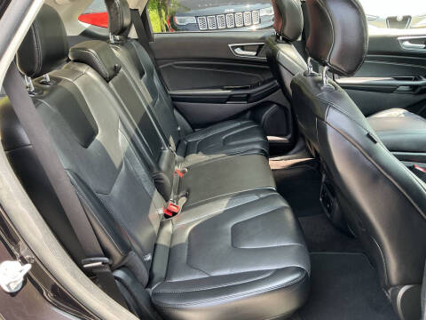 2019 Ford Edge Titanium