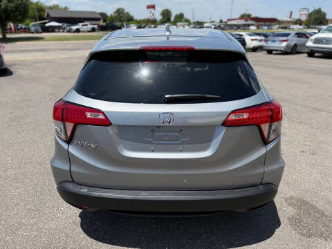 2022 Honda HR-V LX