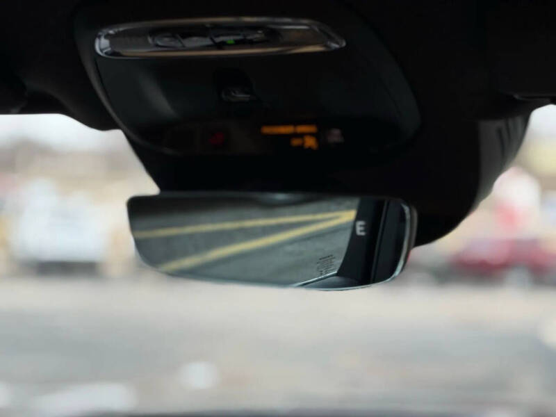 2018 Volvo XC90 T6 Momentum