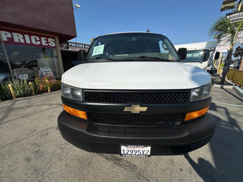 2019 Chevrolet Express 2500