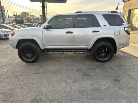 2018 Toyota 4Runner SR5