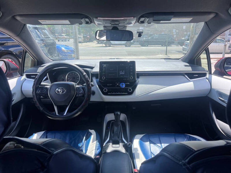 2019 Toyota Corolla Hatchback SE