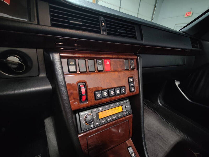 1995 Mercedes-Benz E-Class E 320