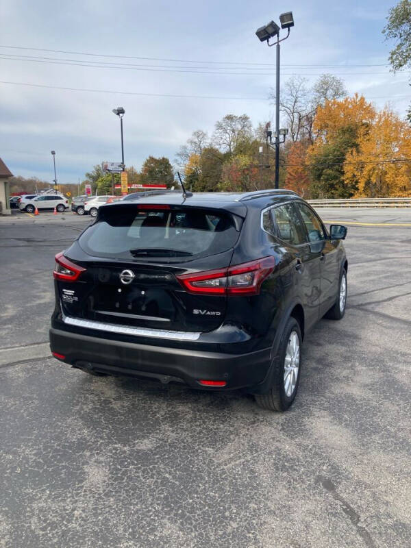 2020 Nissan Rogue Sport SV