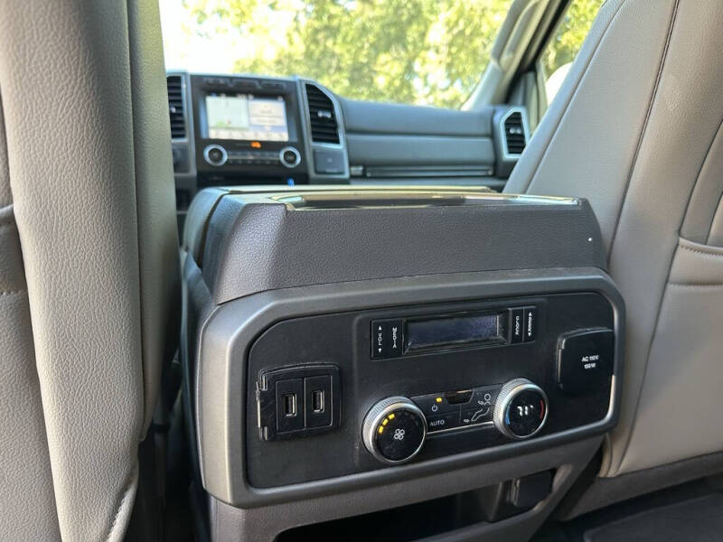 2018 Ford Expedition MAX XLT