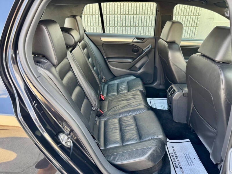 2012 Volkswagen Golf R 4Motion