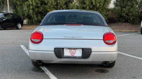 2004 Ford Thunderbird Deluxe