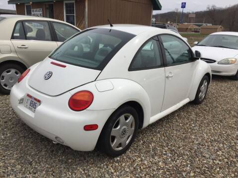 1998 Volkswagen New Beetle for sale at Mid-Ohio Auto Wholesale Inc. in New Philadelphia OH