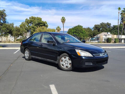 2007 Honda Accord for sale at Empire Motors in Acton CA