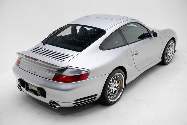 2003 Porsche 911 GT2