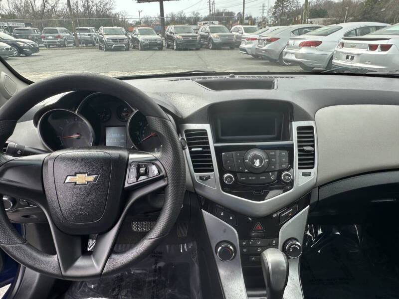 2012 Chevrolet Cruze LS